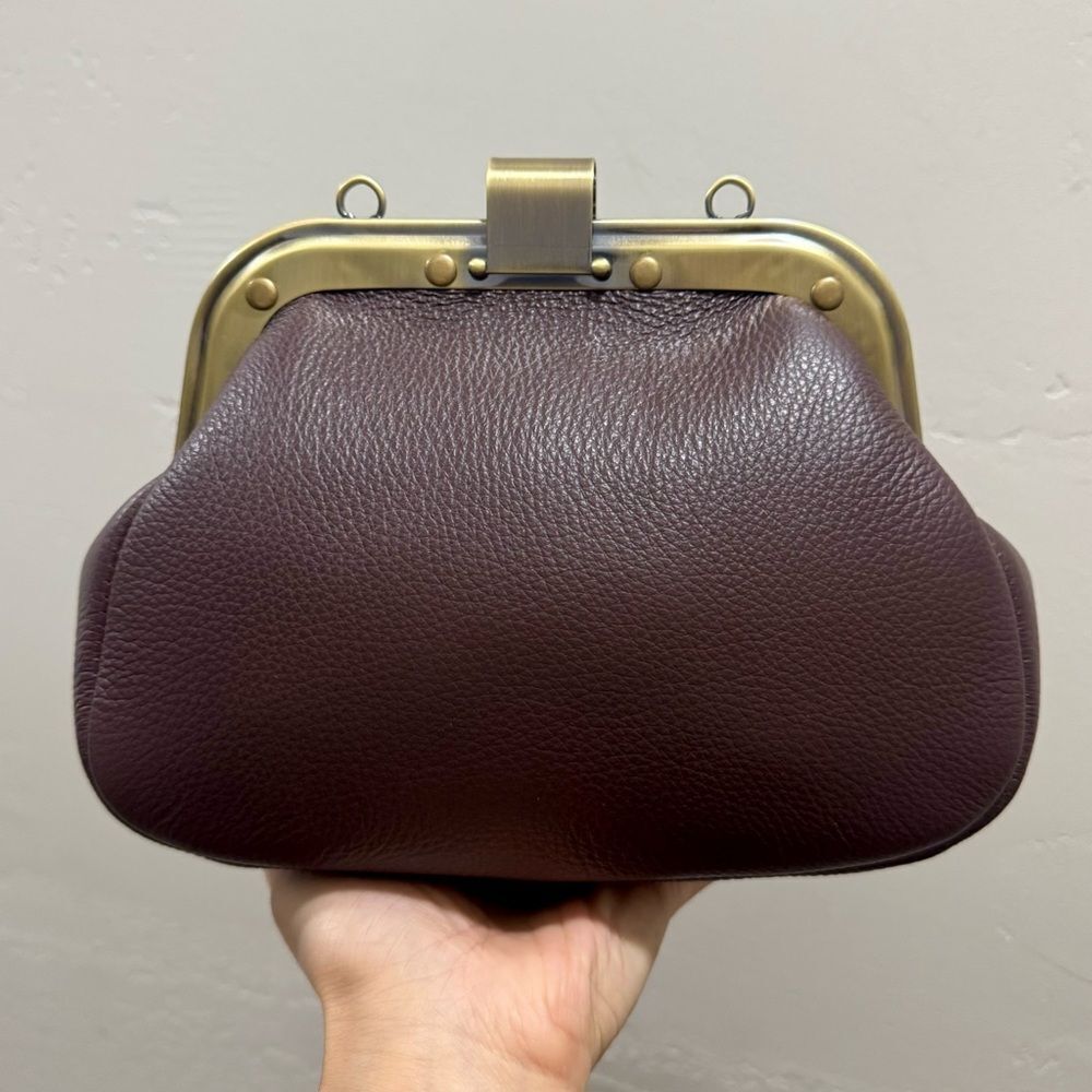 Pebble Cowhide Handmade Unique Rivet Frame Push Lock Handbag, Multi Use Style - Picture 7 of 16